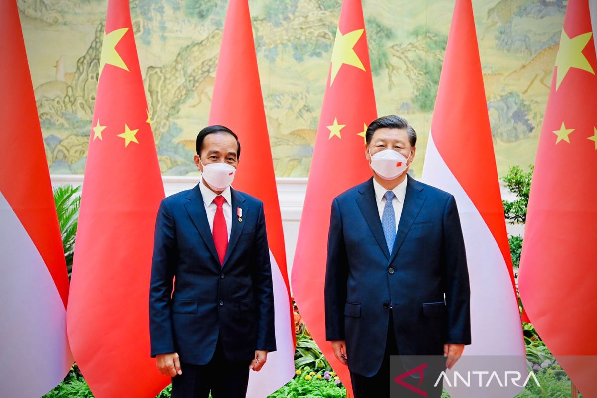 Di balik pertemuan monumental Jokowi-Xi Jinping di Beijing