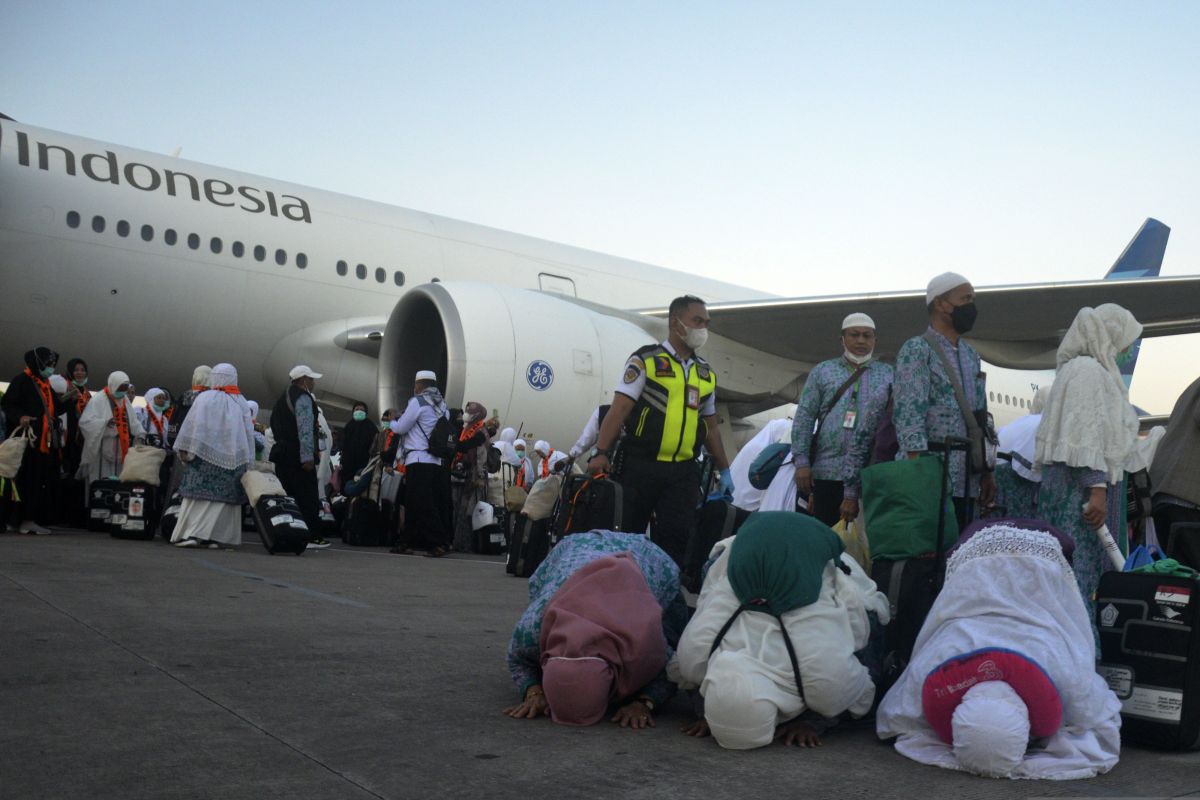 Kepulangan jamaah haji gelombang pertama dari Jeddah berakhir Sabtu