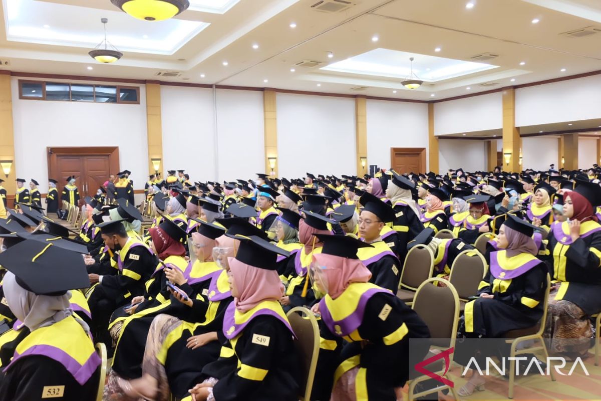 Prodi Pendidikan Dasar Program Magister UT raih Akreditasi A