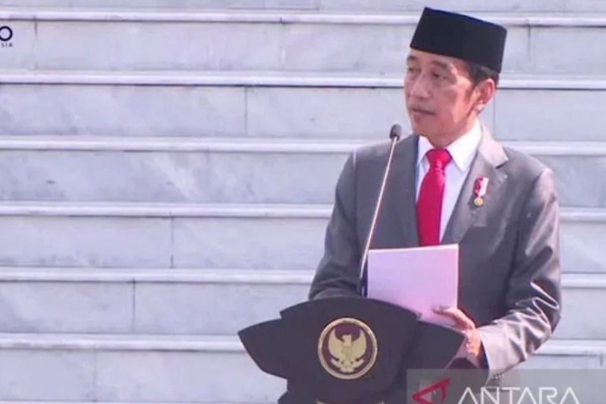 Jokowi minta relawan tak buru-buru tentukan calon presiden