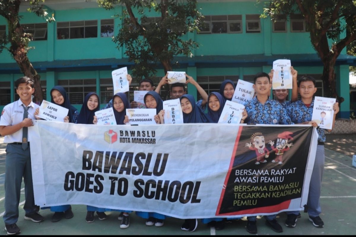 Bawaslu Makassar gencar edukasi pemilih pemula melalui program Bagoes