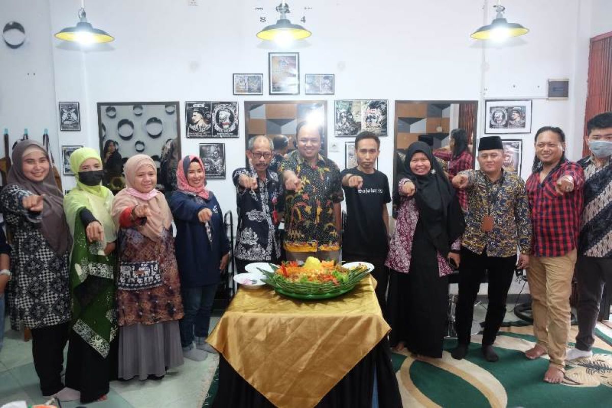 PKT launching Barbershop binaan di Bontang Selatan wujudkan masyarakat mandiri dan kreatif