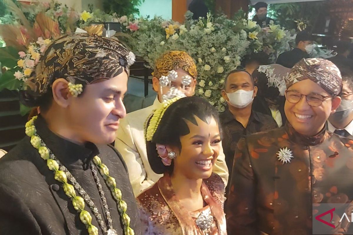 Di kantin UI, cinta tumbuh pada pandangan pertama Ali dan Mutiara Baswedan