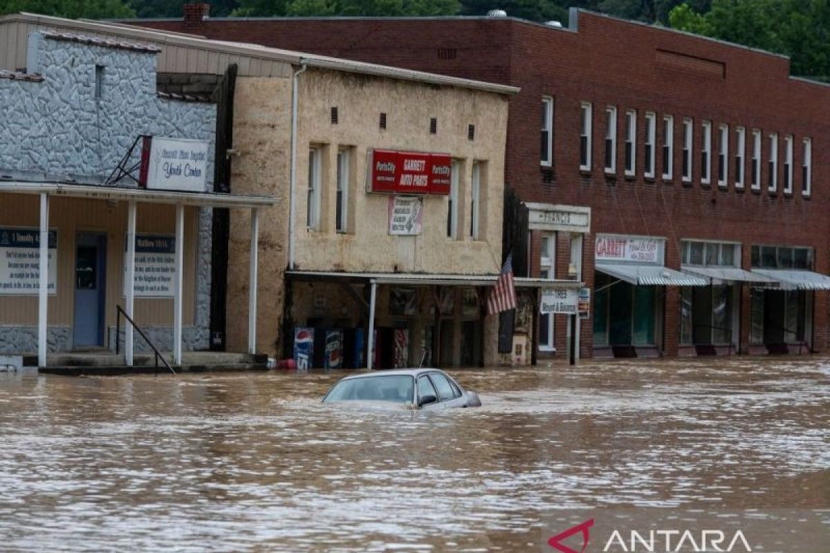 Sedikitnya delapan orang dilaporkan tewas akibat banjir di Kentucky AS