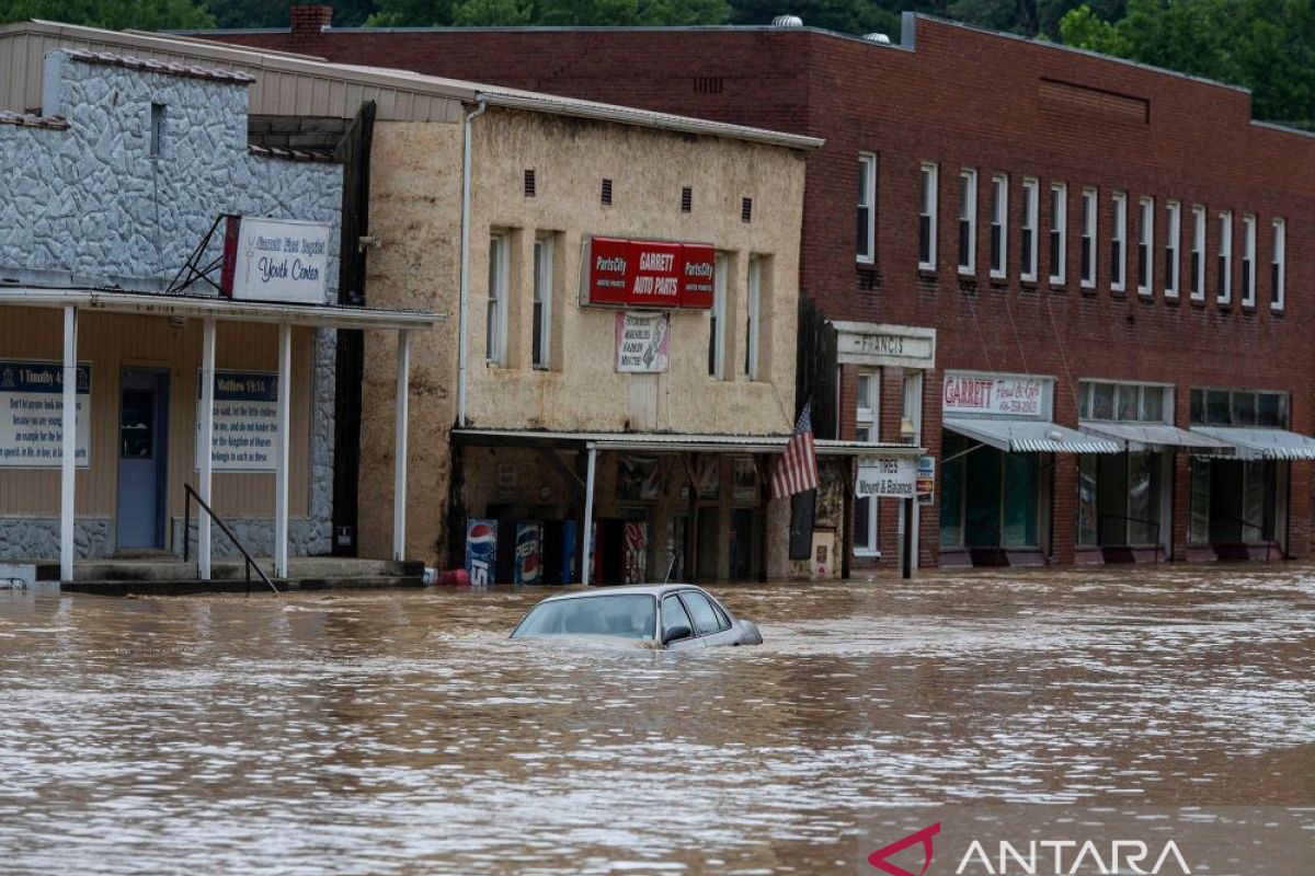 Banjir  di Kentucky tewaskan sedikitnya 35 orang