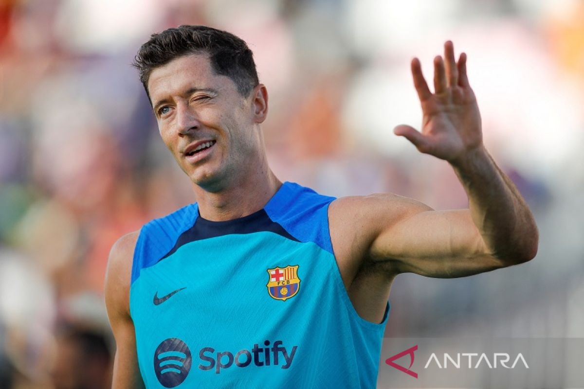 Robert Lewandowski hadapi 'tantangan besar' di Barca