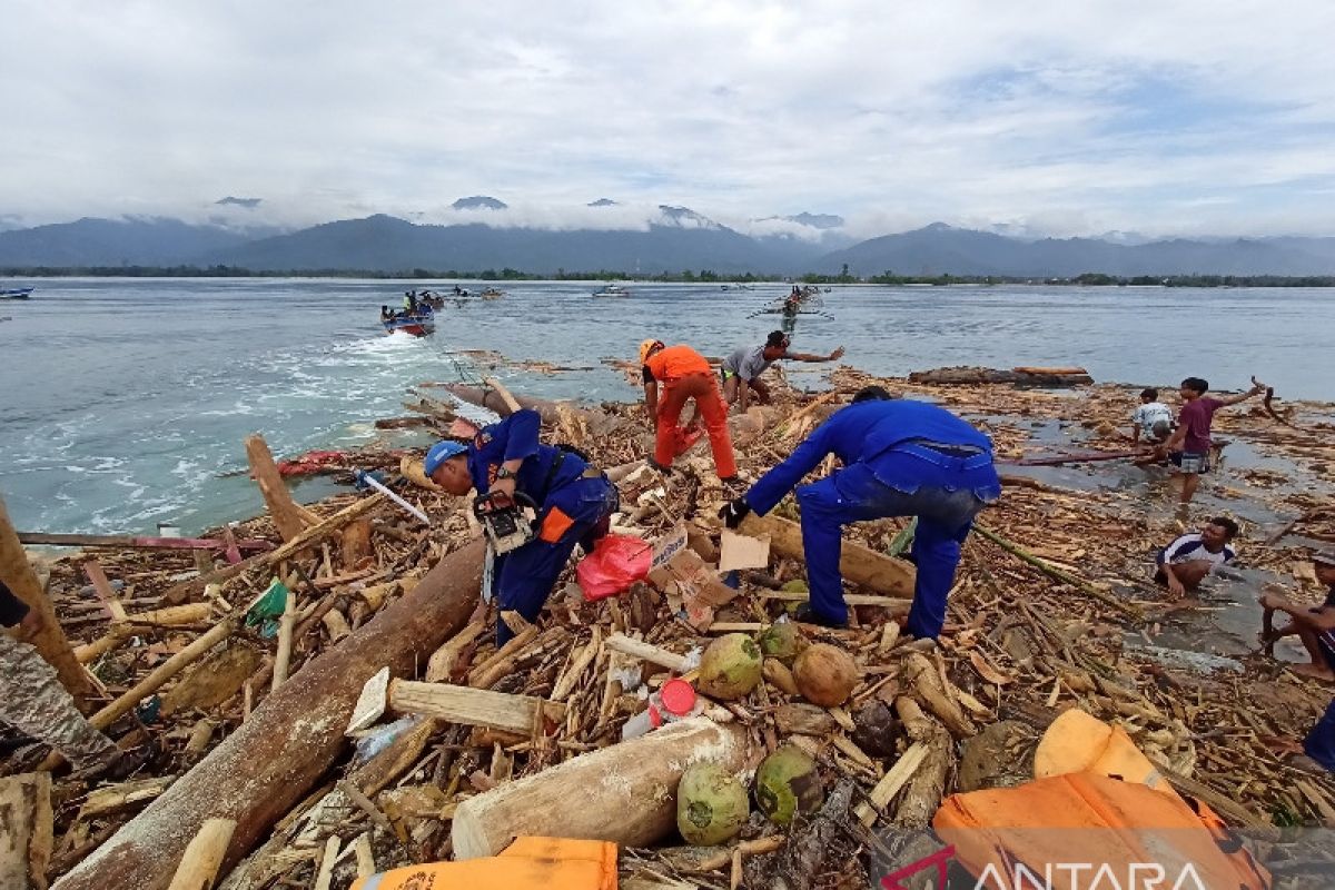 BPBD  prioritaskan pencarian korban banjir Torue