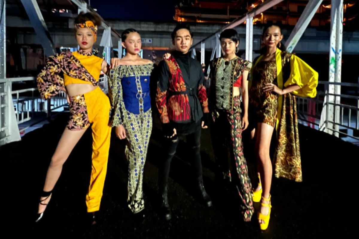 Medan Fashion Week perkenalkan produk lokal dan ikon Kota Medan