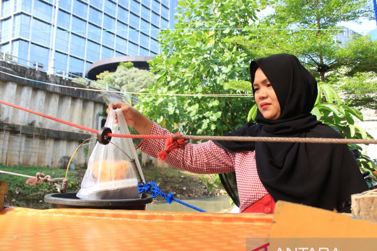 Jaksel gandeng warung untuk lanjutkan Program "Semua Bisa Makan"