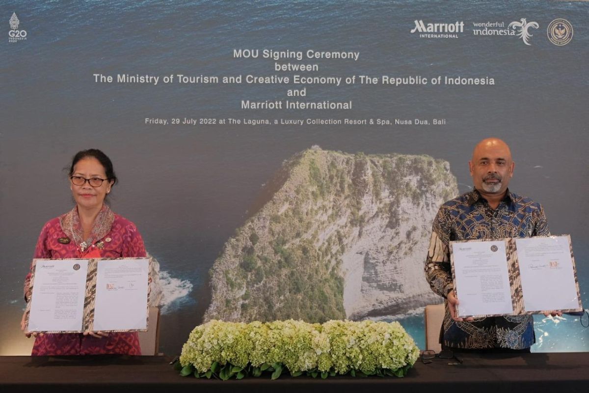 Ministry collaborates with hotel group to boost domestic tourism