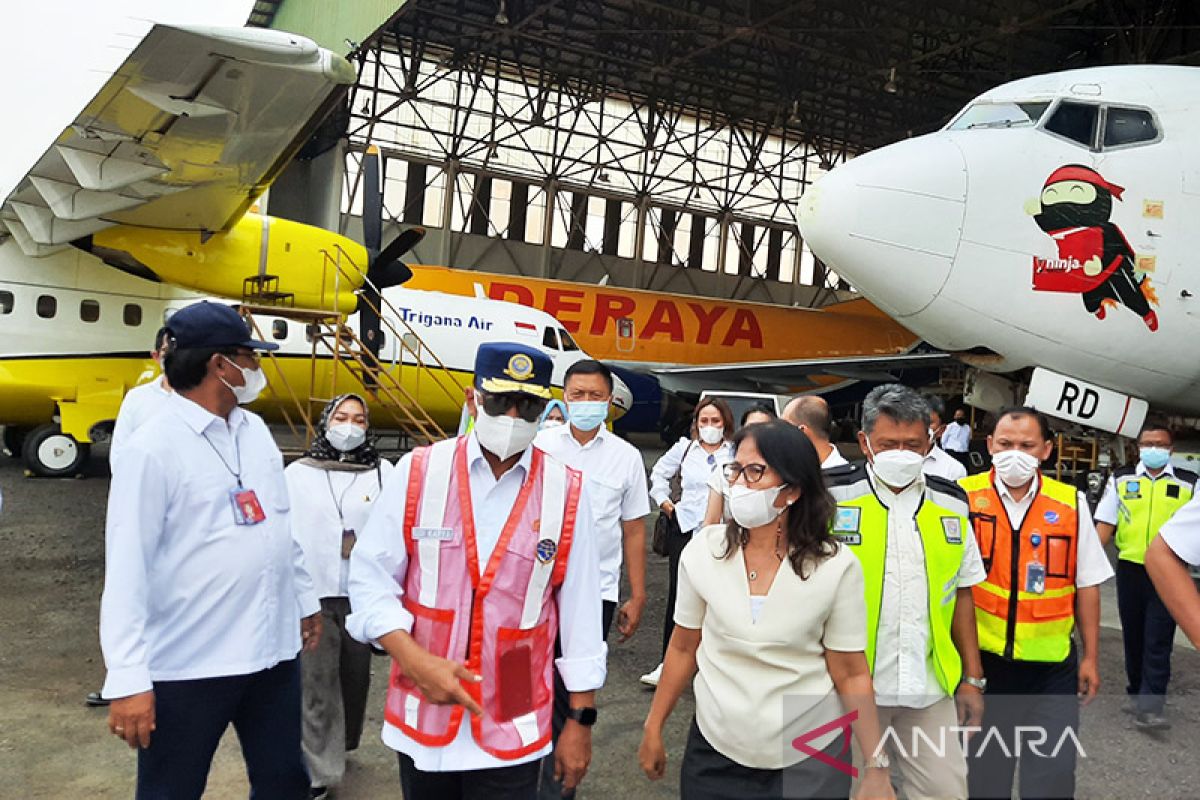 Menhub dorong pengembangan angkutan kargo di Bandara Budiarto