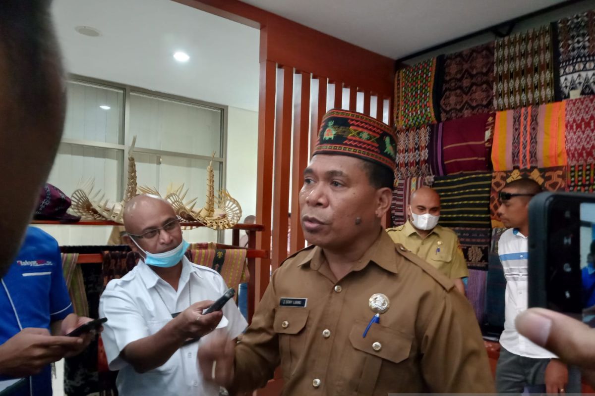 Pemprov NTT minta pengunjuk rasa  tak ganggu wisatawan di Labuan Bajo