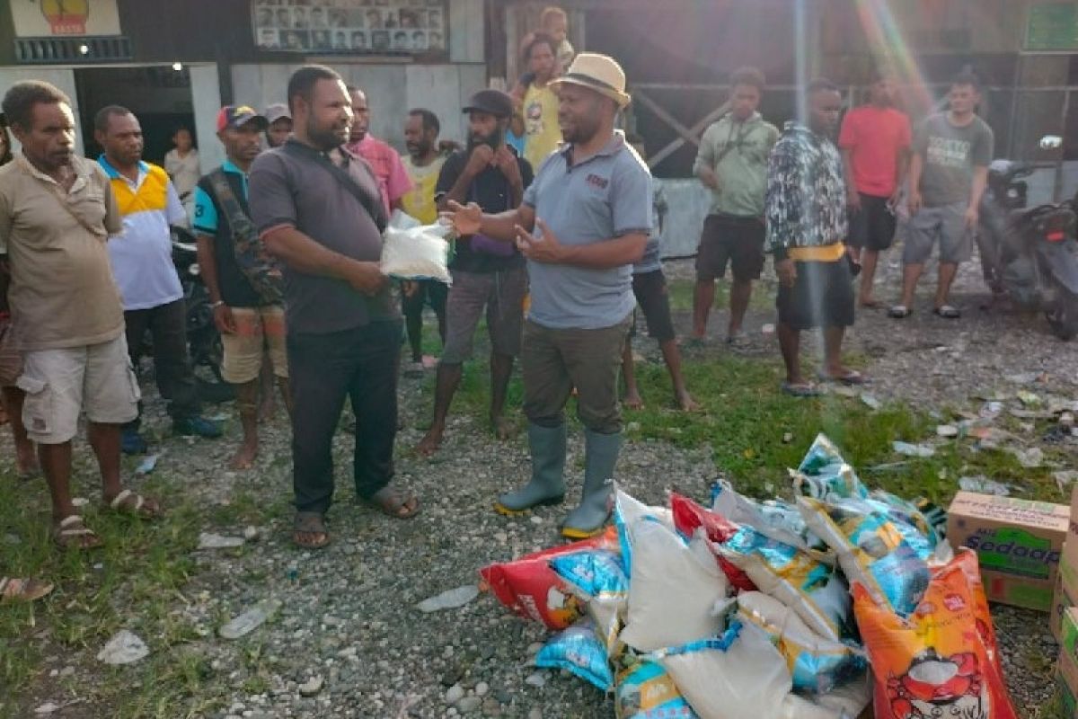 Pemkab Yahukimo bantu warga terdampak banjir di Dekai