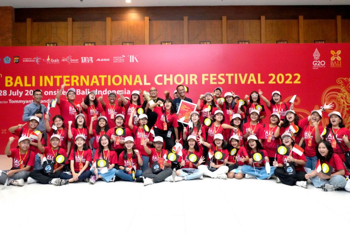 Paduan Suara Domenico Savio raih dua medali emas Bali International Choir Festival