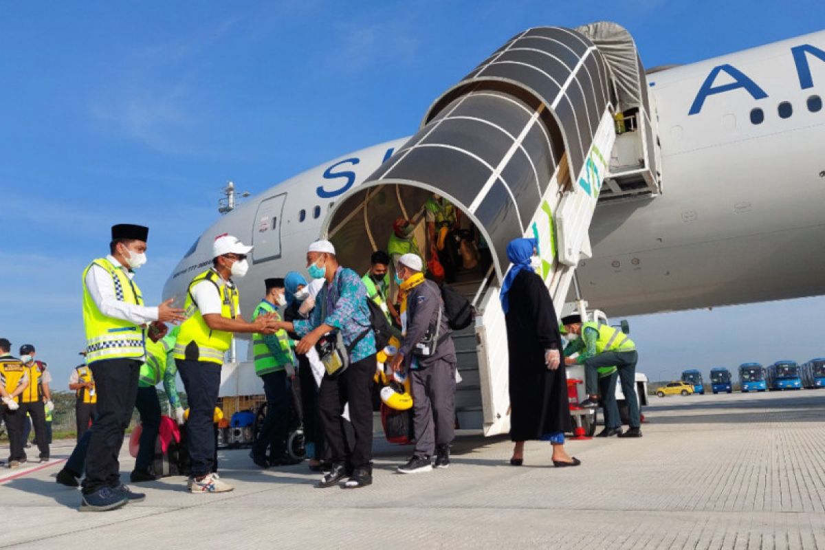 Jamaah haji Kloter 1 asal NTB tiba di Tanah Air