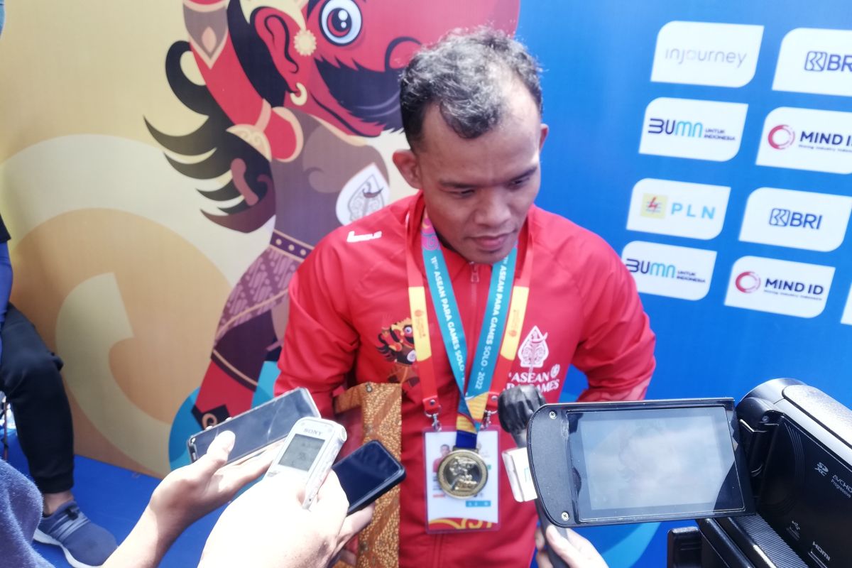 Aris Wibawa sumbang emas para-renang ASEAN Para Games 2022