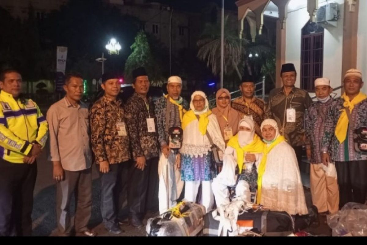 Wakil bupati sambut kepulangan jamaah haji asal Pakpak Bharat