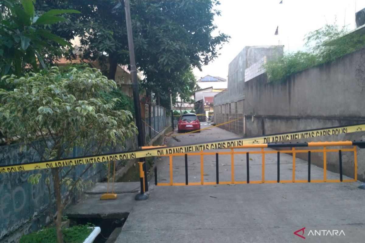 Enam orang diperiksa terkait pekerja tewas di GOR Mampang