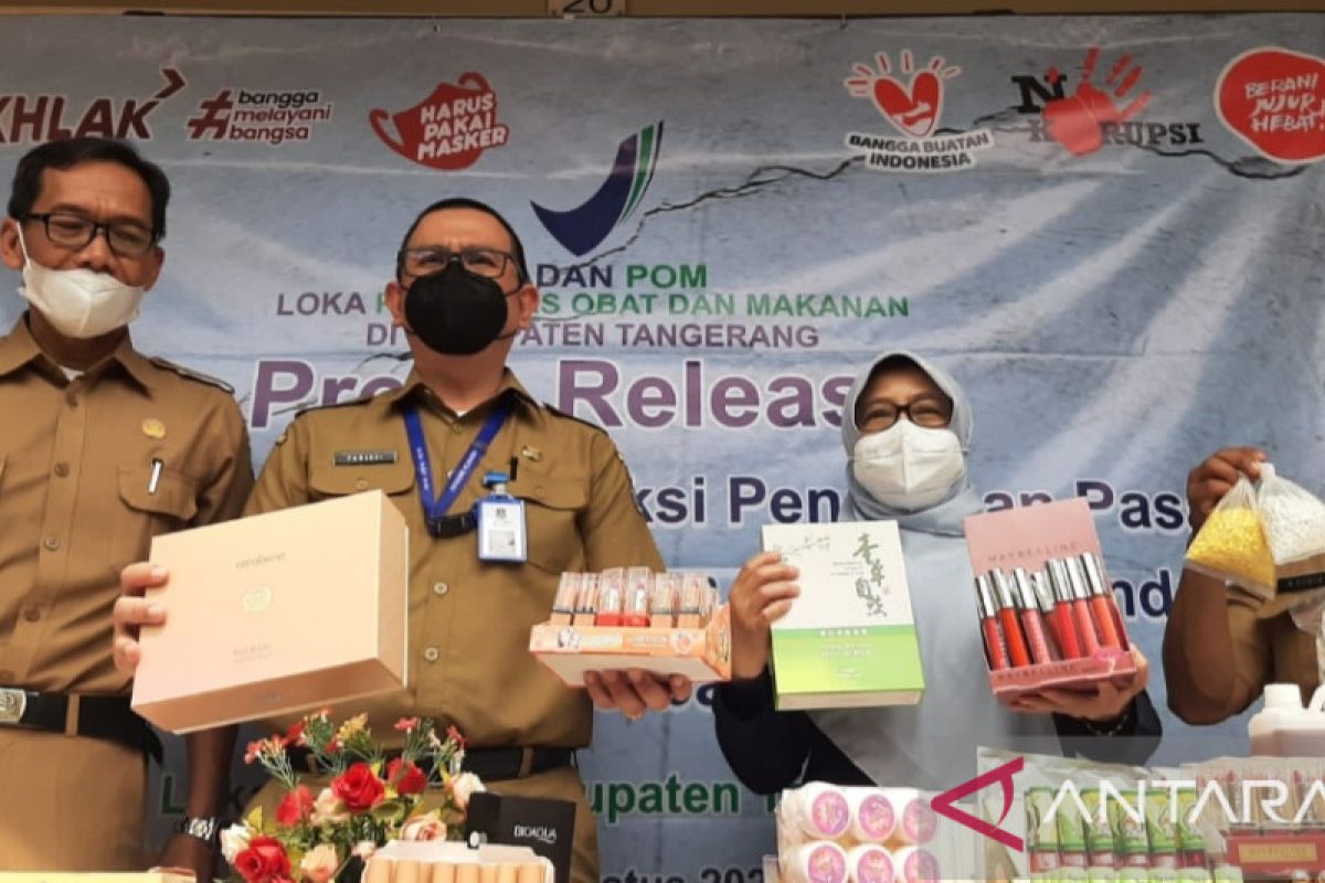 Selama Juli 2022 Loka POM Tangerang temukan 3.451 kosmetik tanpa izin dan kadaluarsa