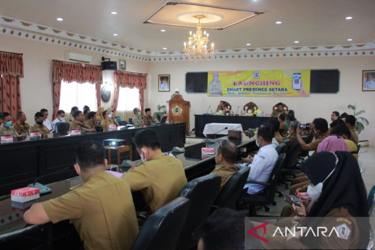 Bupati luncurkan Aplikasi Smart Presense Setara