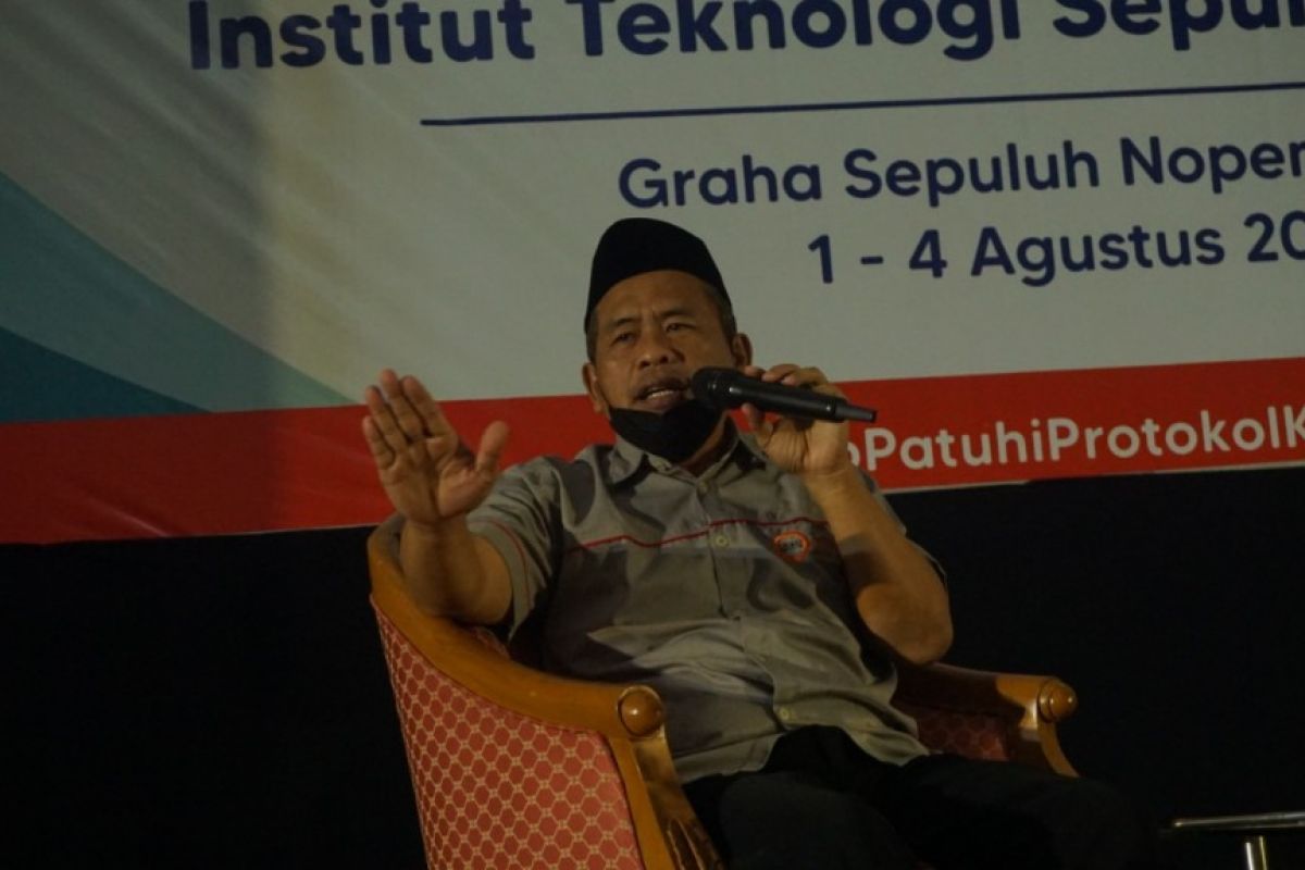 Ali Fauzi beri materi deradikalisme untuk mahasiswa baru ITS