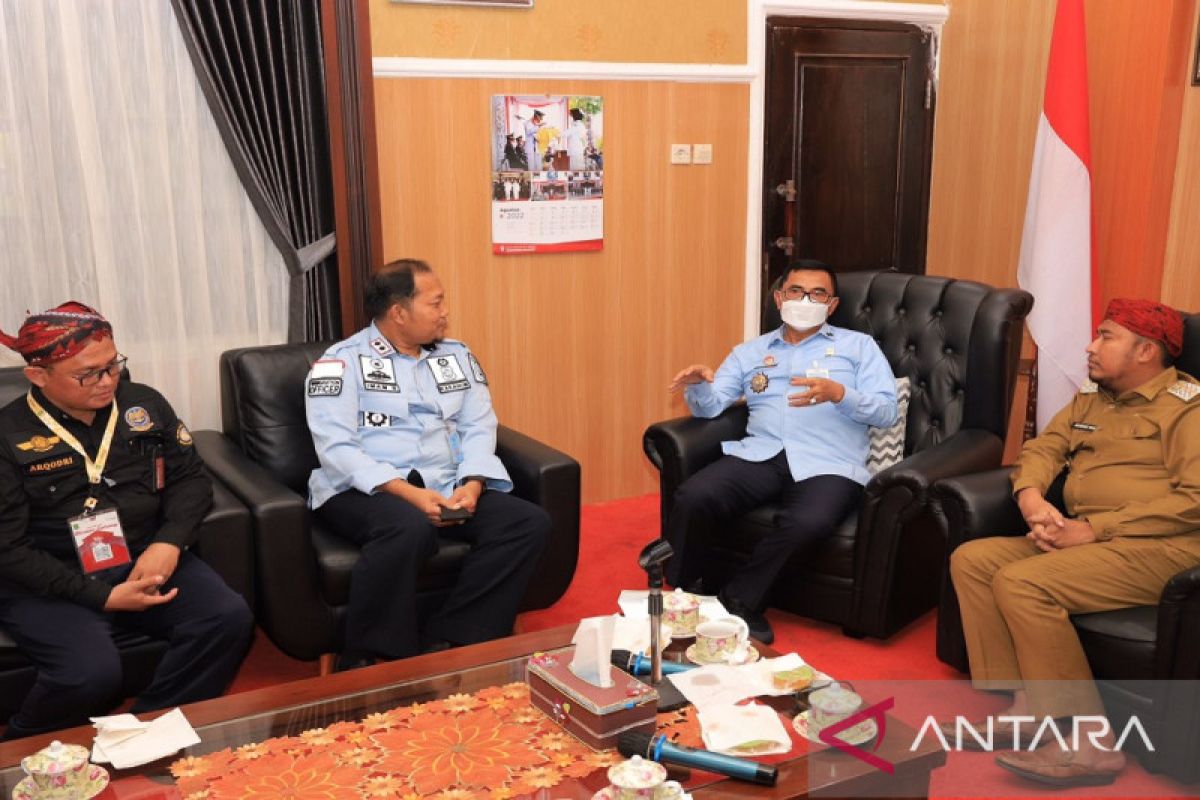 Kemenkuham Jatim dukung pembukaan penerbangan khusus umroh di Bandara Trunojoyo