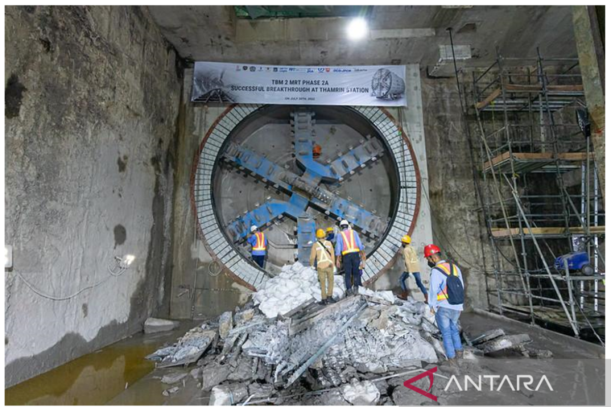 Mesin bor terowongan berhasil sambungkan Stasiun Monas dan Thamrin