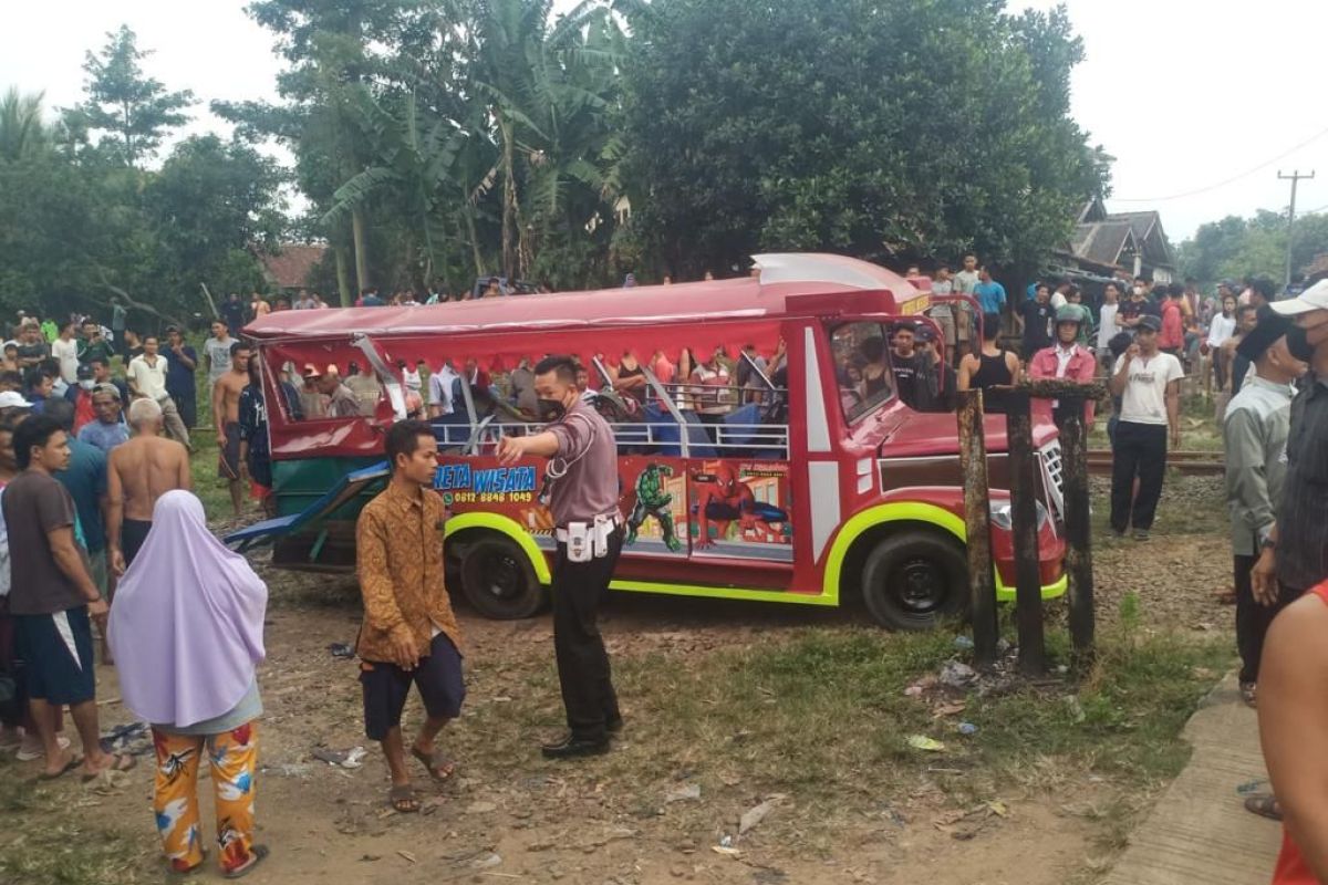 Polres Lebak larang kendaraan odong-odong ke jalan raya cegah kecelakaan