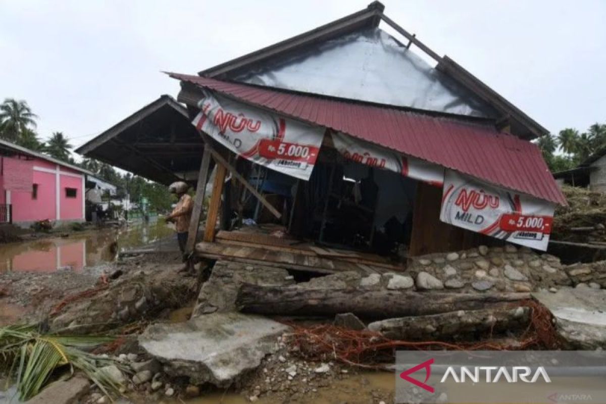 Fakultas Teknik Untad  dorong Pemprov Sulteng bentuk satgas banjir