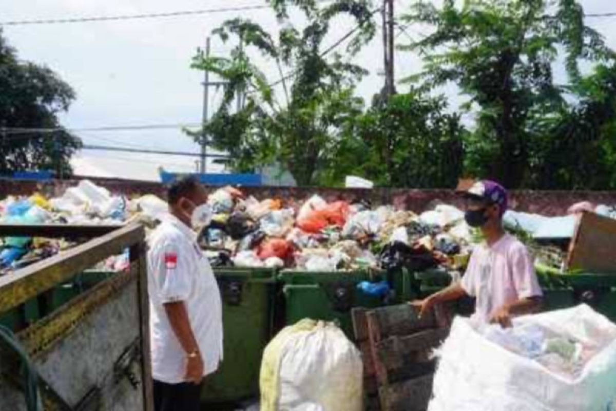 Pemkot Surabaya minta pengangkutan sampah tak lebih dari sehari