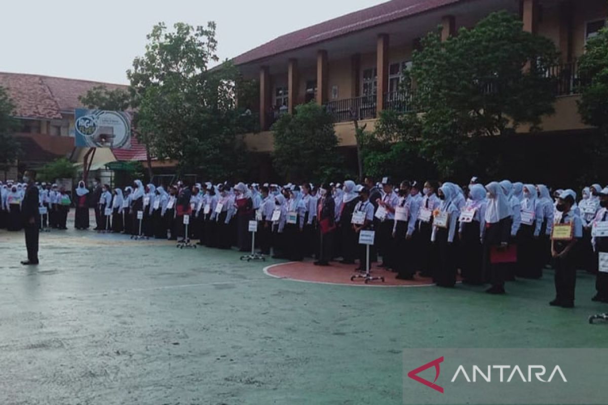 Dinkes Palembang catat 10 siswa positif COVID-19