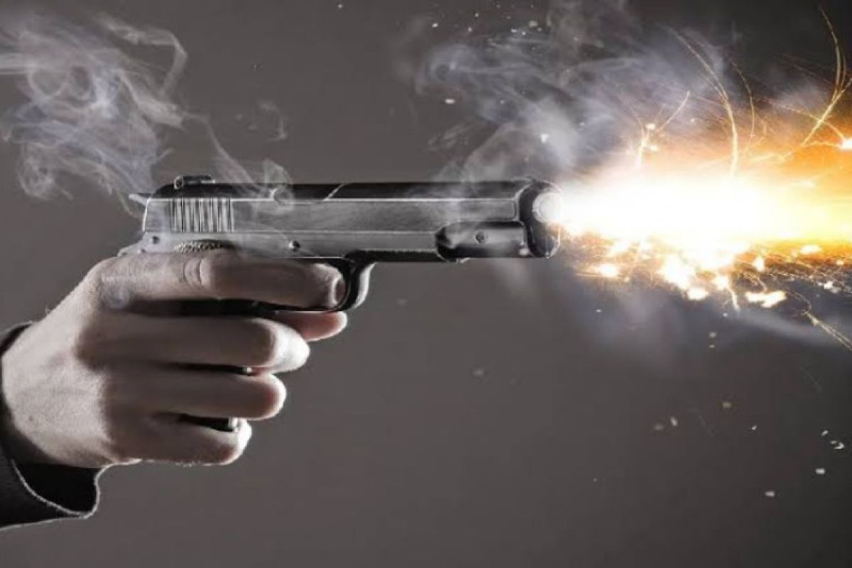 Polisi tembak perampok bersenjata satroni apotek