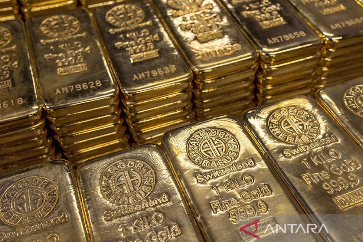 Harga emas terangkat 10,30 dolar saat tekanan inflasi AS mereda