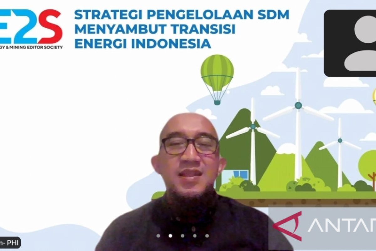 Praktisi: Perlu strategi pengelolaan SDM hadapi transisi energi RI