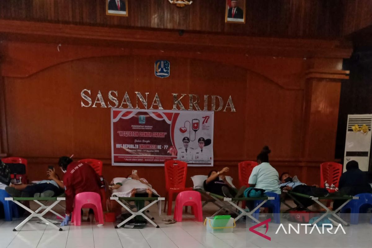 Pemkab Biak donor darah sambut HUT Ke-77 Kemerdekaan RI