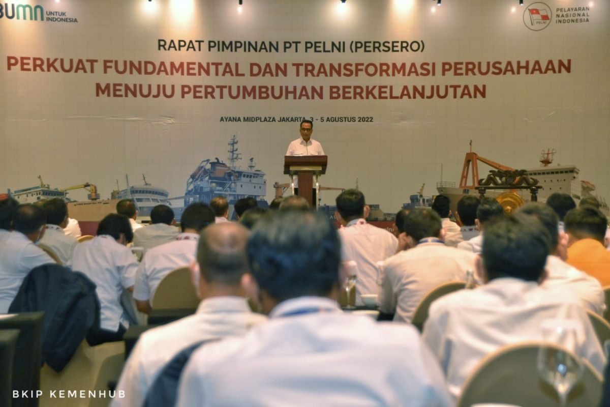 Minister asks Pelni to boost performance through transformation