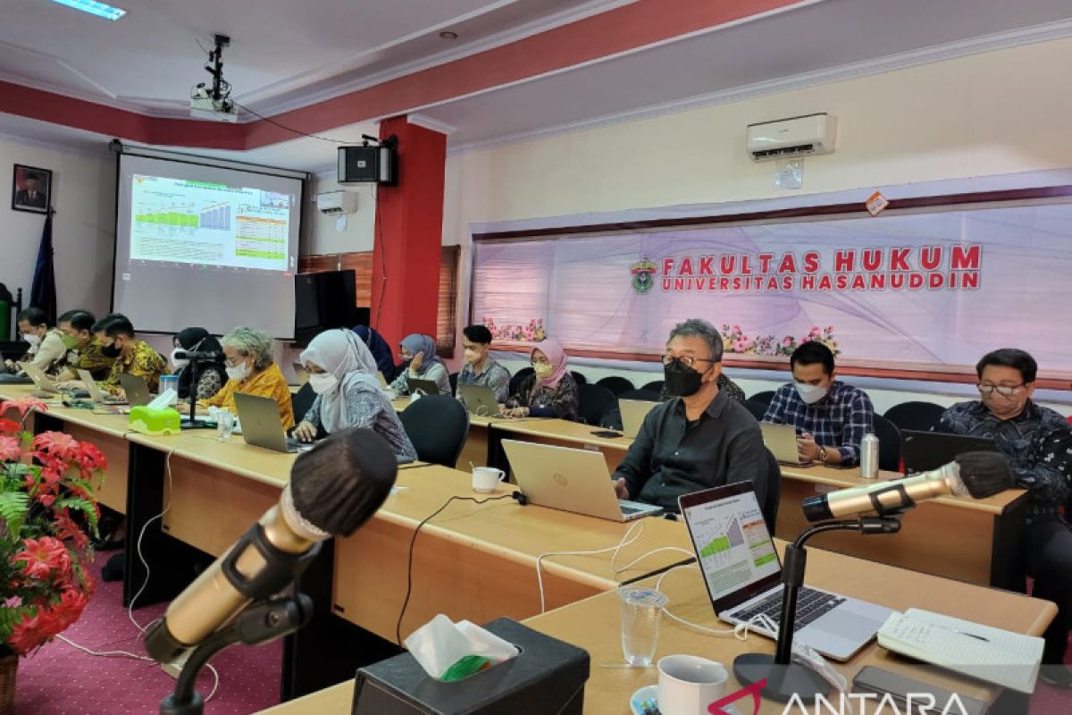 FH Unhas tuan rumah FGD penyempurnaan hukum ekonomi