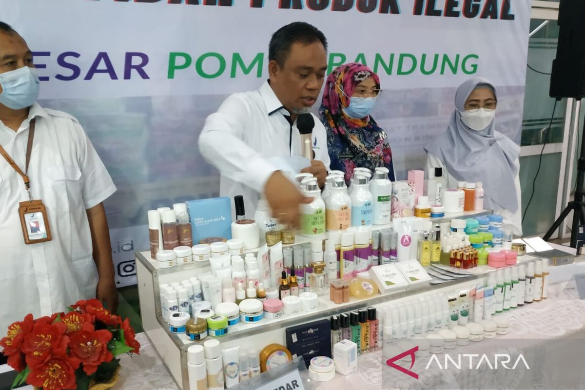 Bandung BPOM seizes thousands of illegal cosmetic products