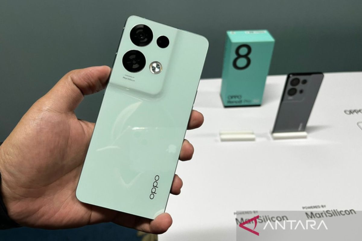 Desain dan keunggulan kamera ponsel seri Reno8 dari OPPO