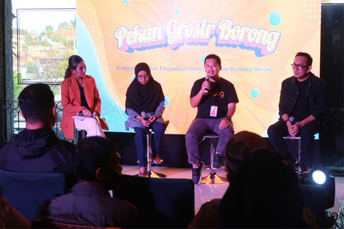 Borong Indonesia perkuat literasi digital pemilik usaha warung tradisional