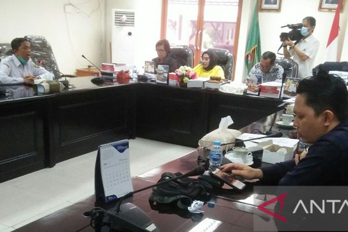 DPRD Maluku perjuangkan Nakes terima pembayaran jasa COVID-19 2020