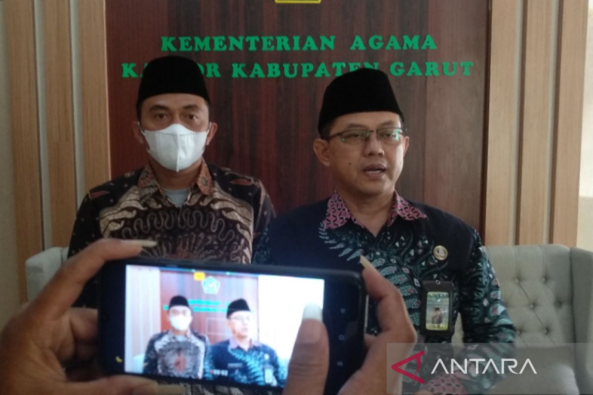 Seorang haji asal Garut meninggal dunia karena sakit di Madinah