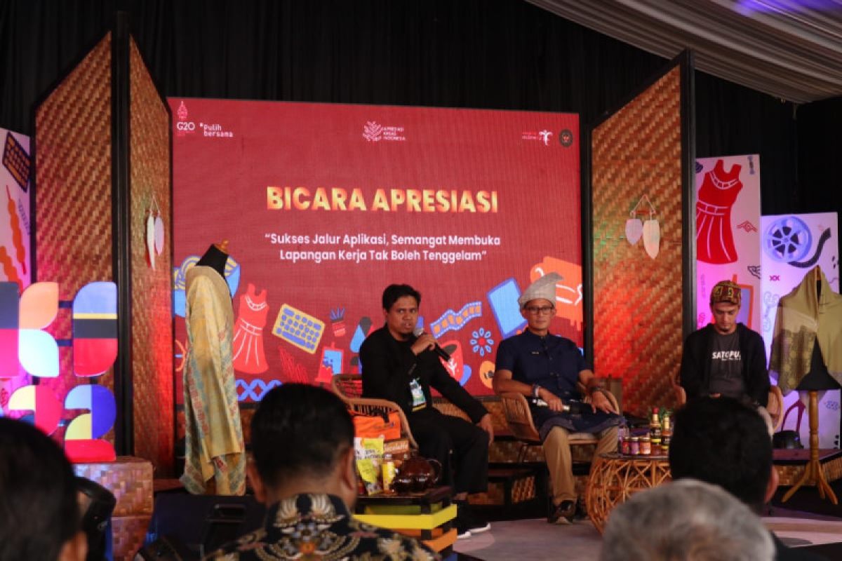 Sandiaga bincang-bincang dengan dua pengusaha Aceh beromzet Rp20 miliar