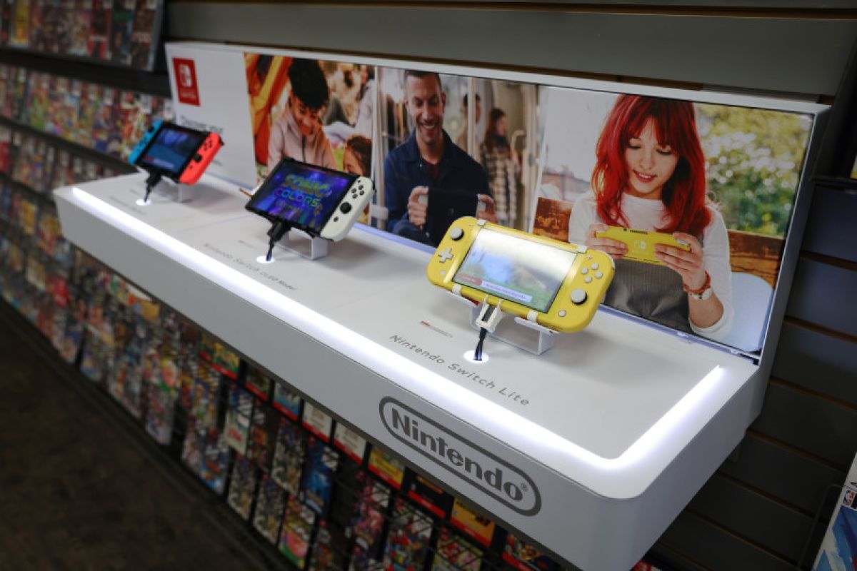 Penjualan Nintendo Switch merosot hingga 23 persen