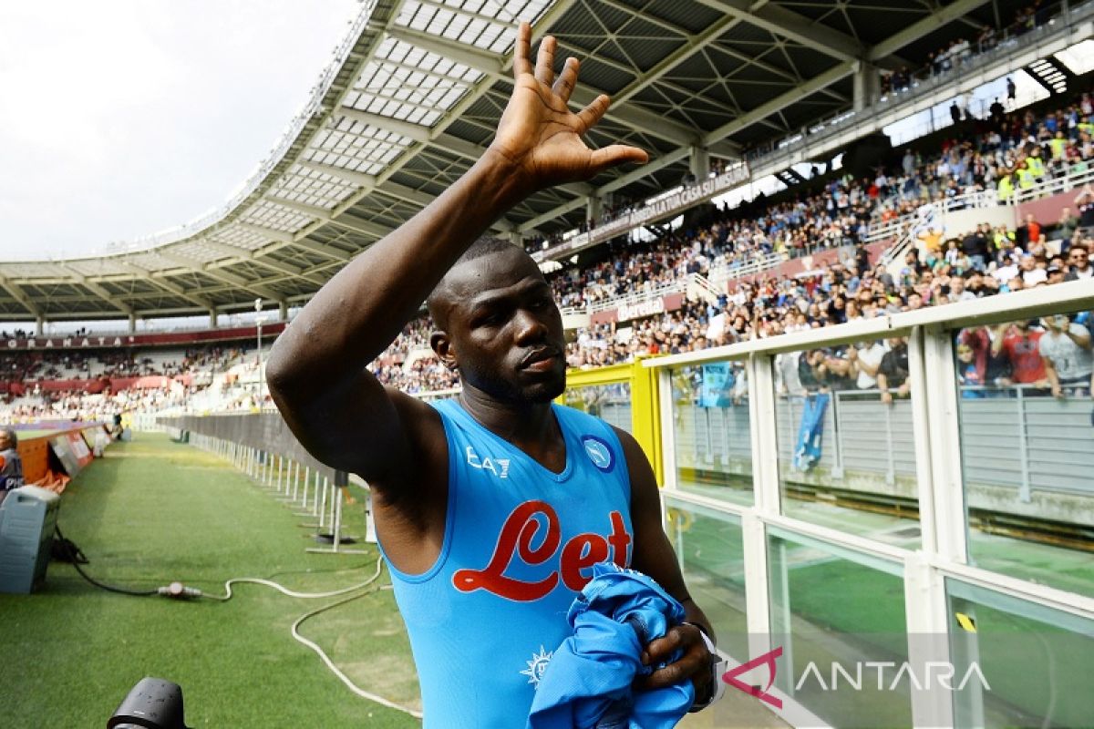 Koulibaly ungkap transfernya dihalang-halangi pemilik Napoli