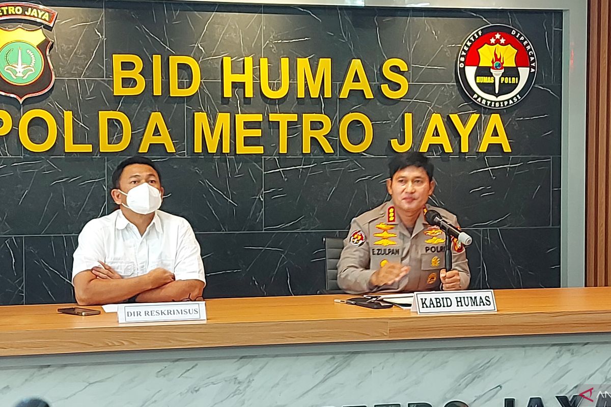 Police halts investigation into aid packages found buried in Depok