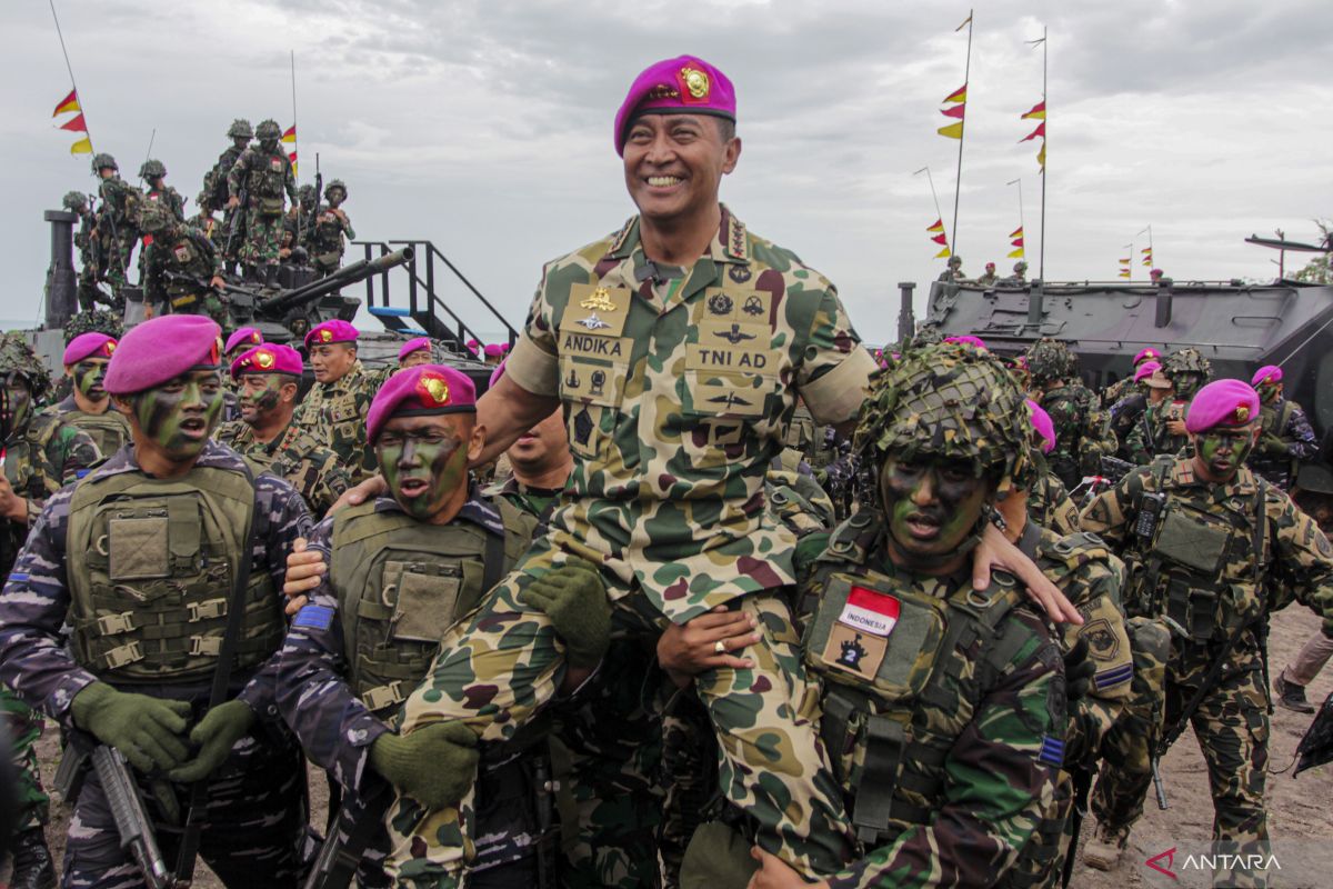 Panglima TNI Jenderal Andika Perkasa jadi Warga Kehormatan Korps Marinir
