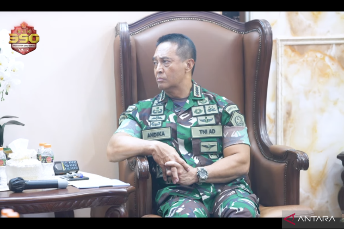 TNI chief supports personnel's involvement for educational advancement