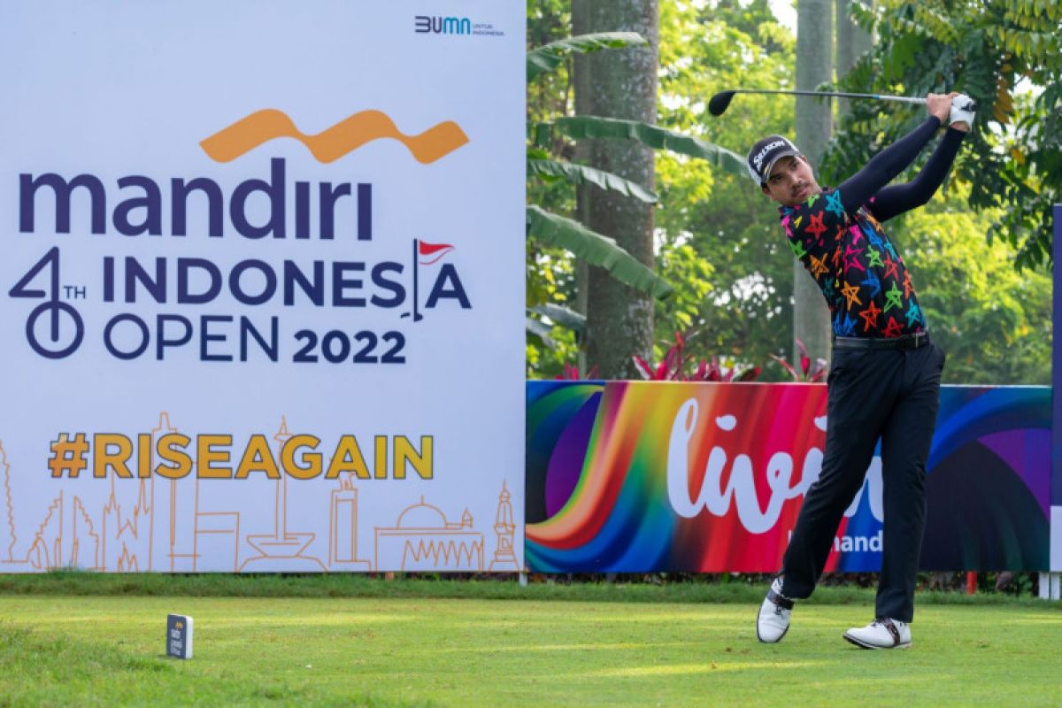 Pegolf pro dan amatir bersaing ketat di hari pertama Indonesia Open