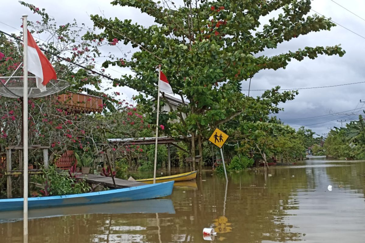 Banjir landa sejumlah desa di lima kecamatan Kapuas Hulu Kalbar